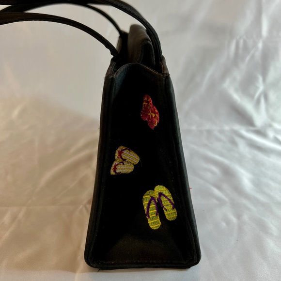 Kate Spade New York Sam "little flip flops" bag - Picture 3 of 6